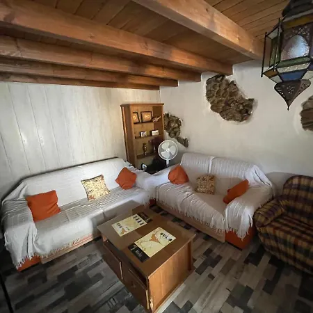 Casa De La Luna Seron